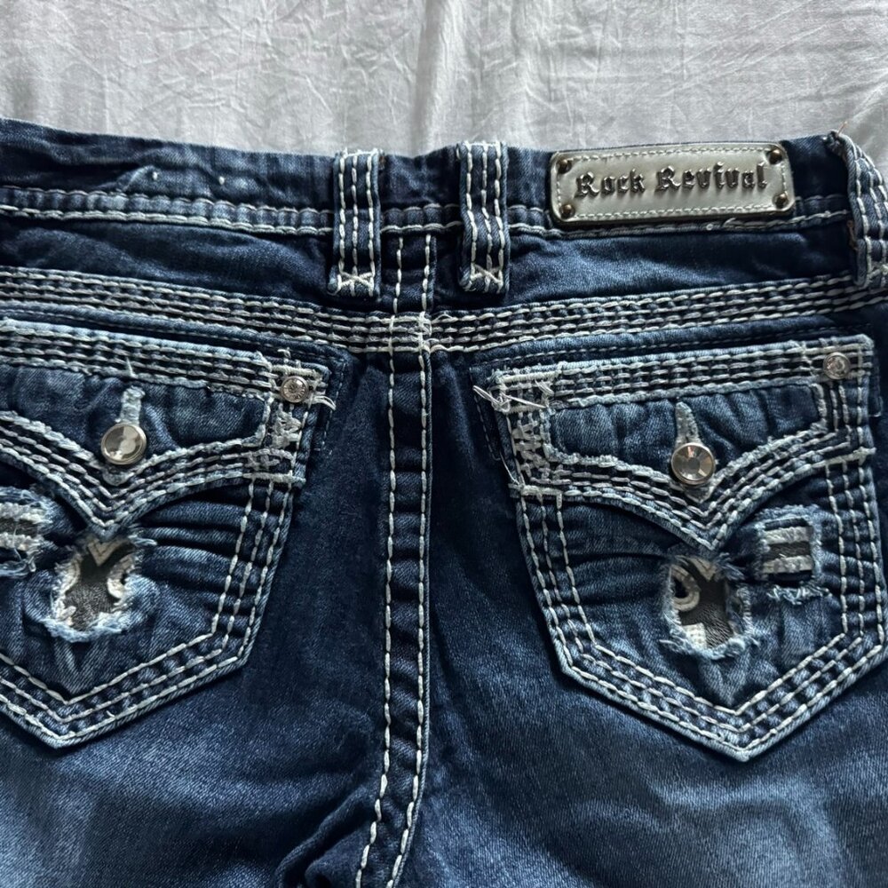 Rock Revival Jeans Size 29 Distressed Straight Thick Stitch Y2K Medium Wash
